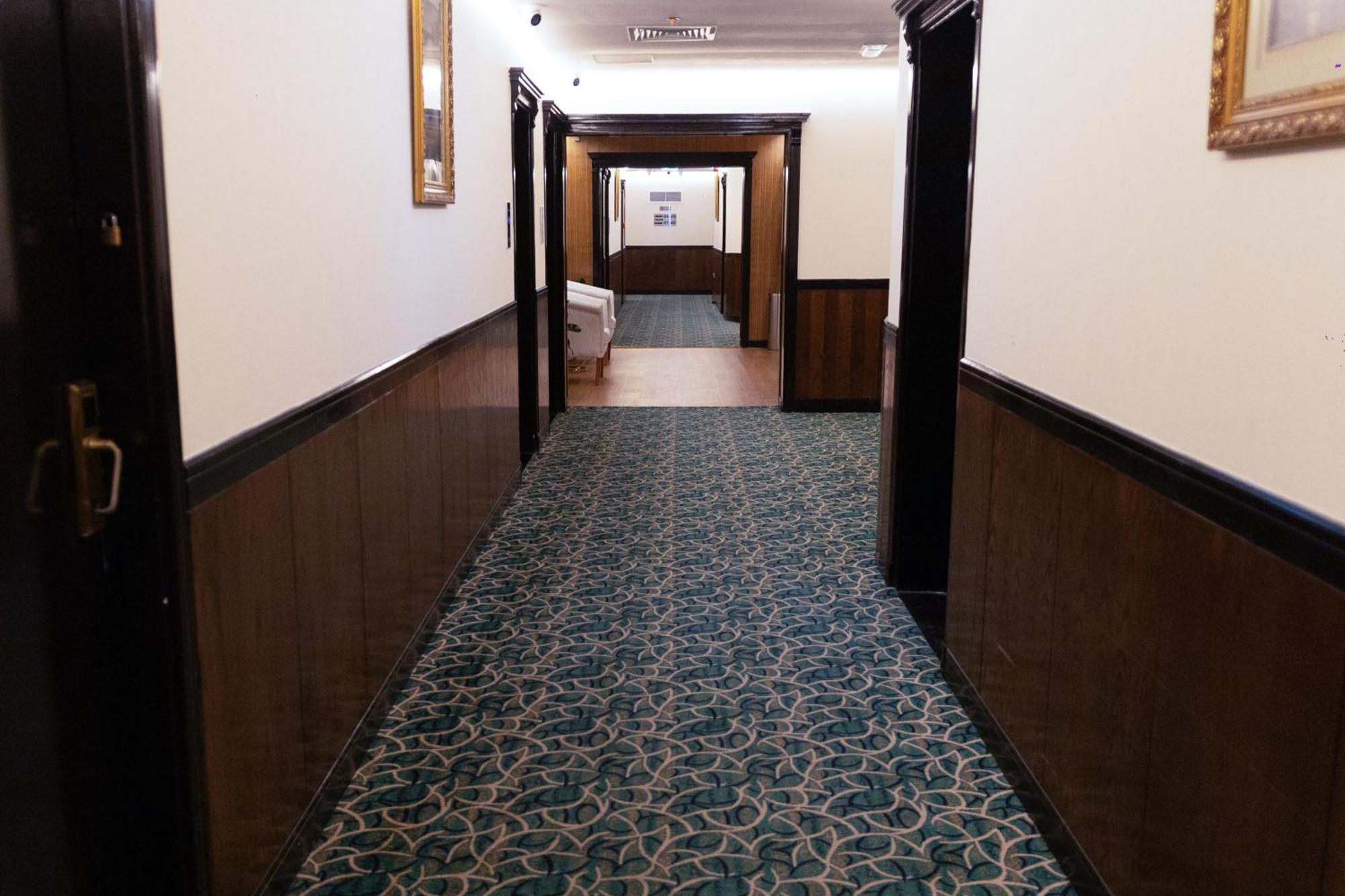 Vendome Plaza Hotel Dubai Eksteriør billede