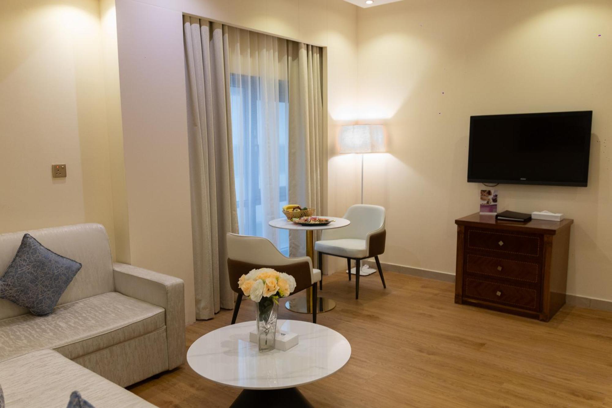Vendome Plaza Hotel Dubai Eksteriør billede