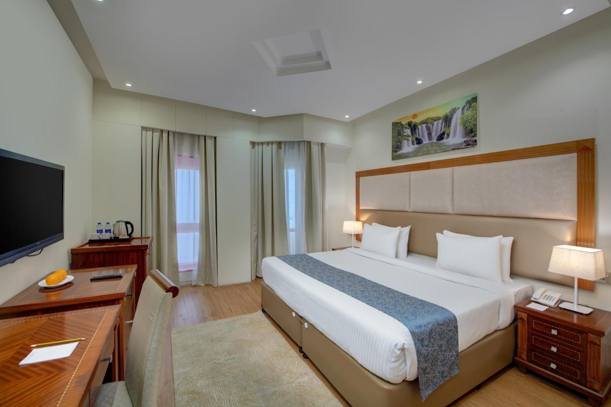 Vendome Plaza Hotel Dubai Eksteriør billede