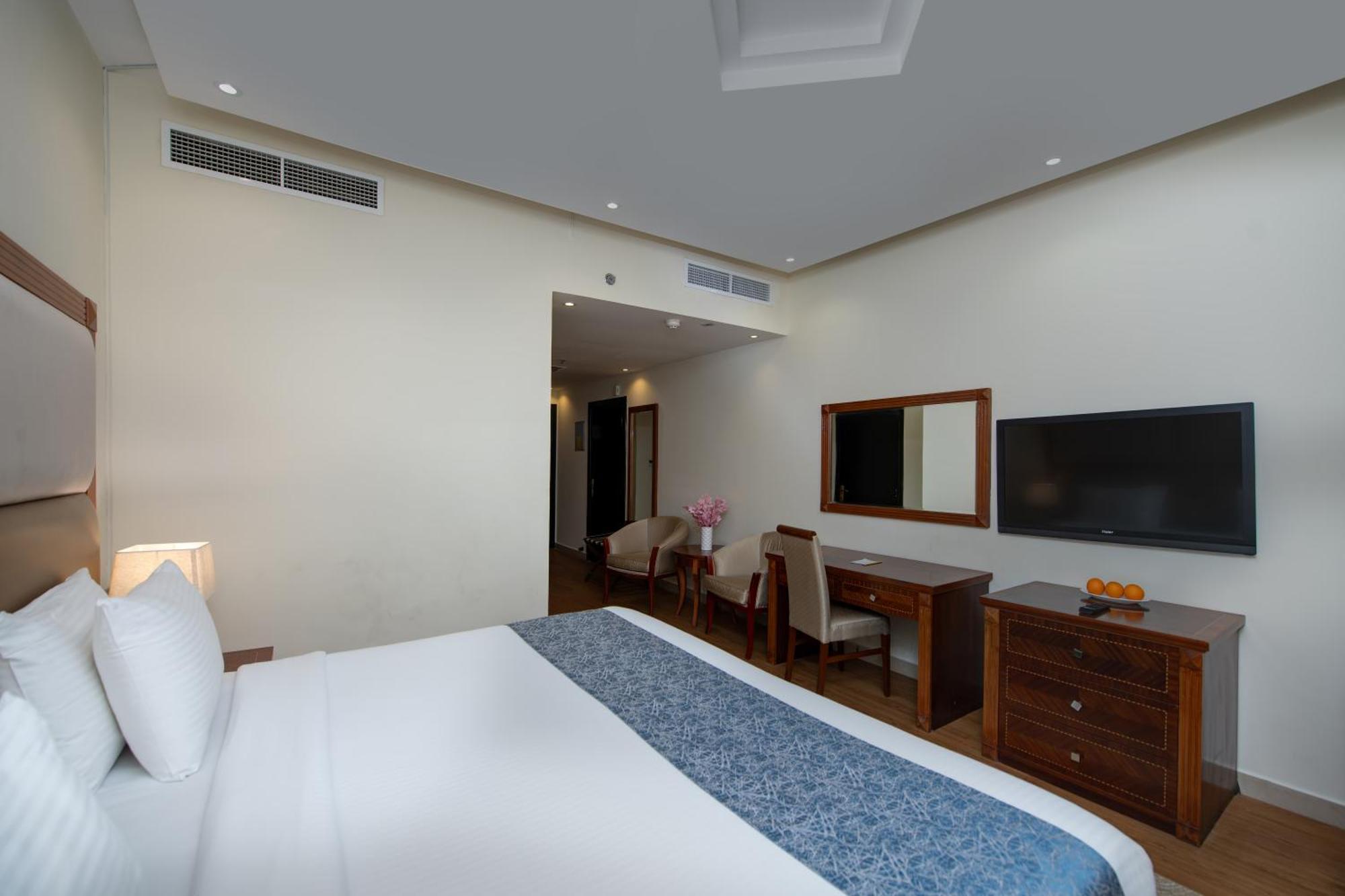 Vendome Plaza Hotel Dubai Eksteriør billede