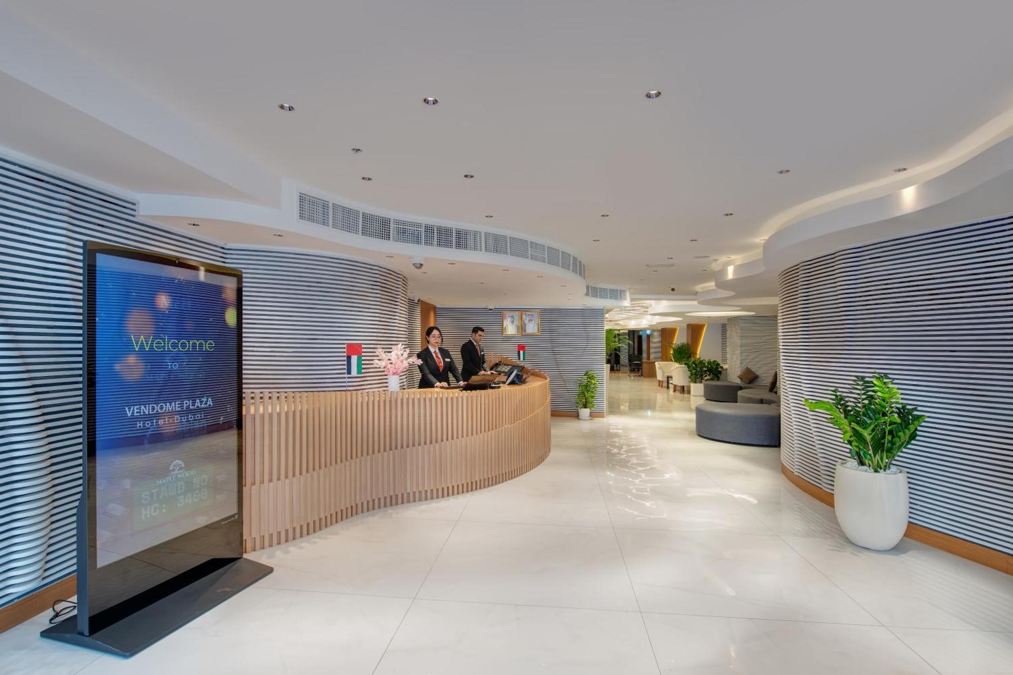 Vendome Plaza Hotel Dubai Eksteriør billede