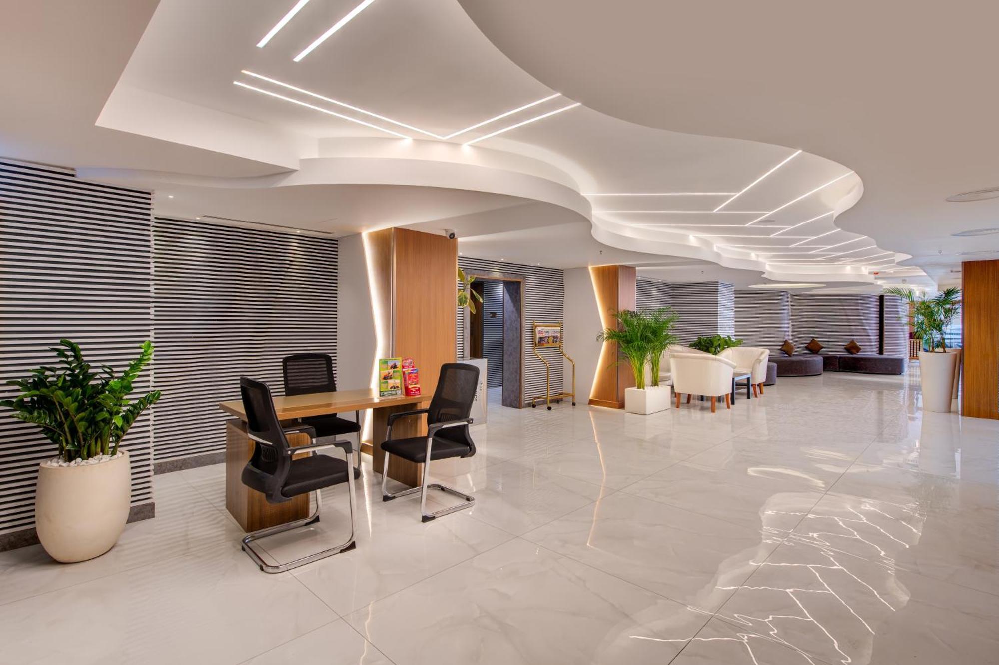 Vendome Plaza Hotel Dubai Eksteriør billede